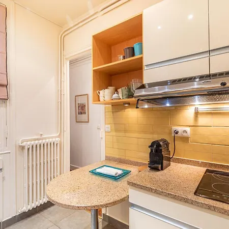 Guestready - Stylish Apt Near Luxembourg Gardens * Parigi