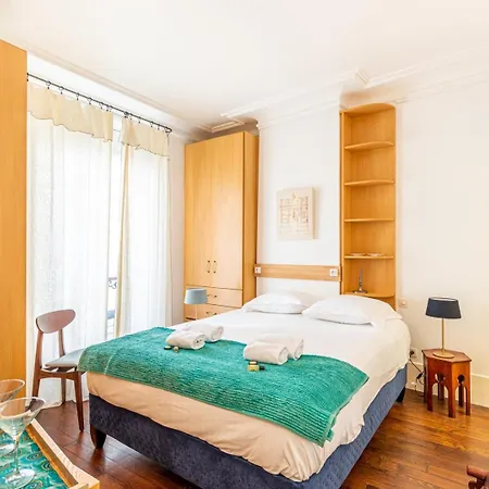 Guestready - Stylish Apt Near Luxembourg Gardens Appartamento Parigi